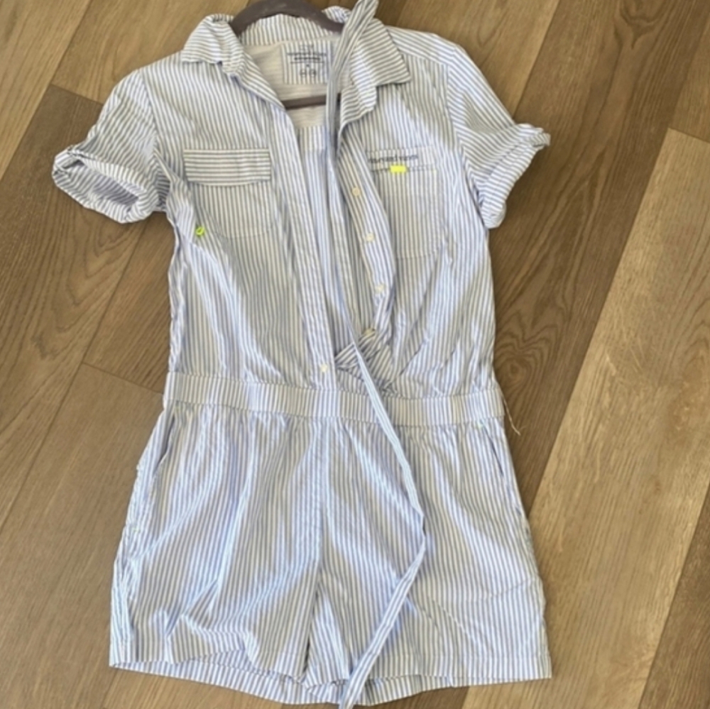 Vineyard Vines Blue and White Striped Coverup - Picture 3 of 11